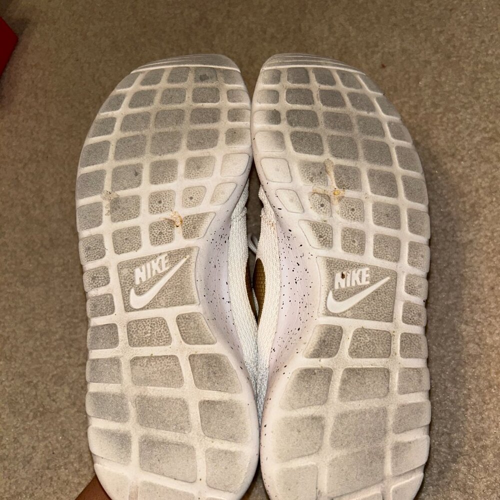 Nike ID Roshe Run Ones - Picture 6 of 6